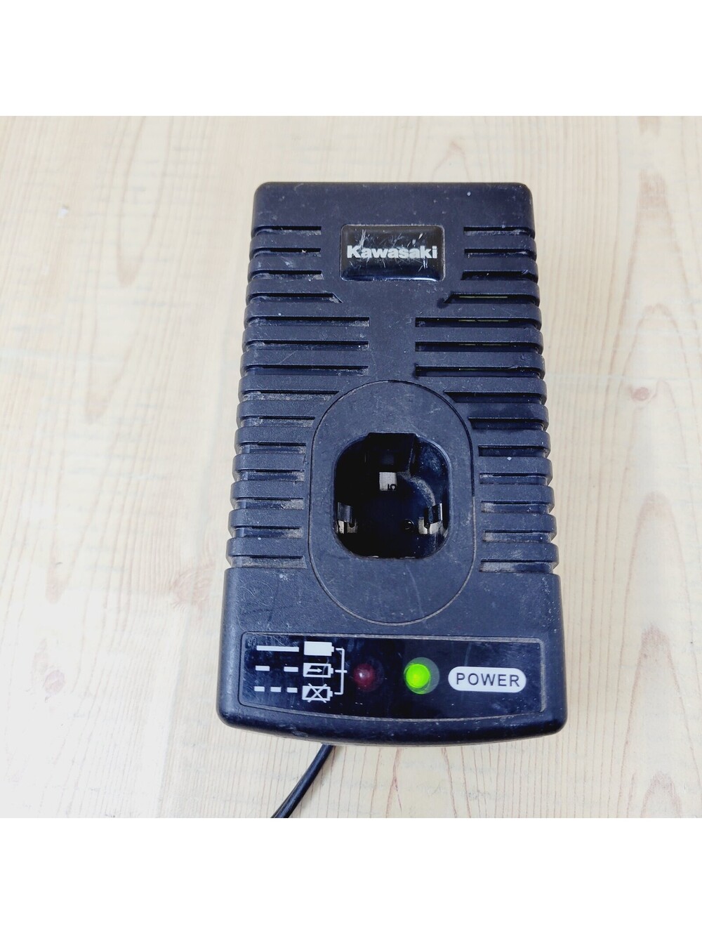 Kawasaki 691760 Class 2 Battery Charger 7.2-24V 1.5A Genuine OEM Tested